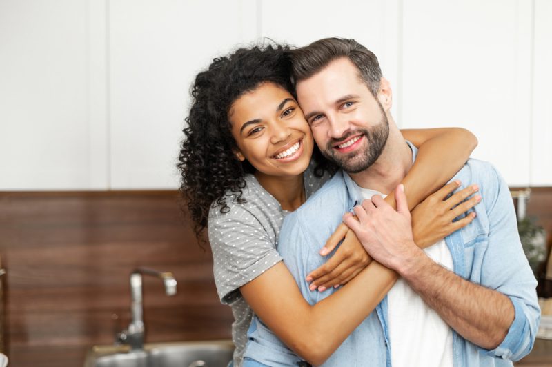 What Are the Advantages of an Interracial Marriage