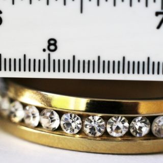 What Is the Average Ring Size for a Woman